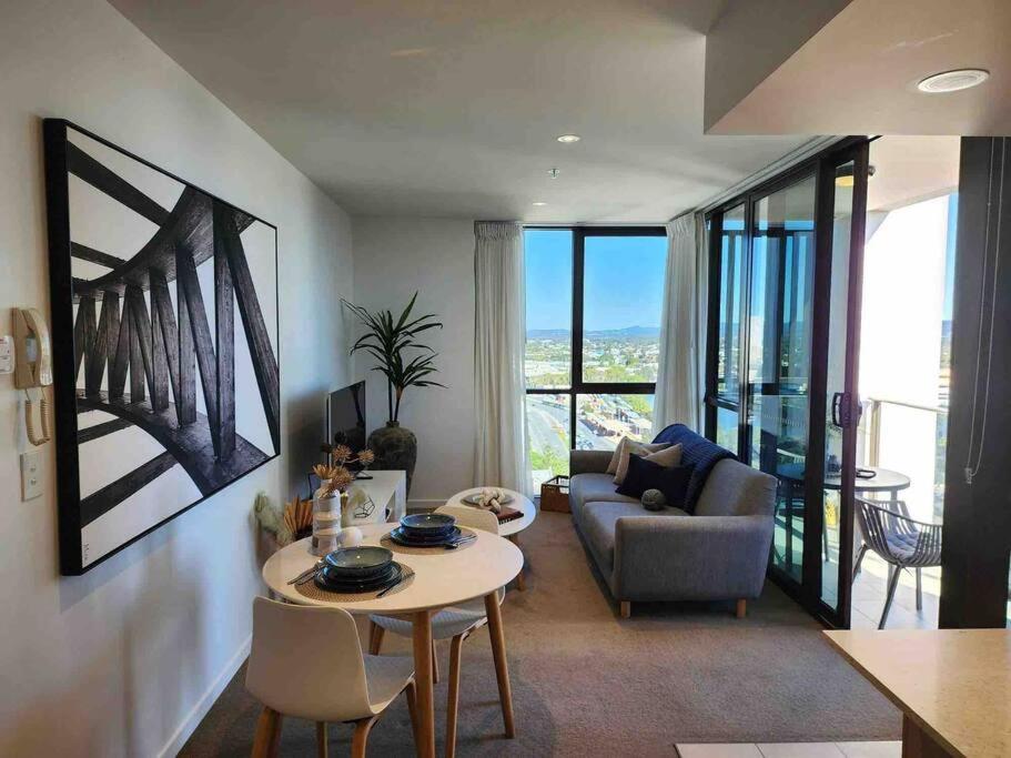 Broadbeach Business Or Leisure Голд-Кост Экстерьер фото