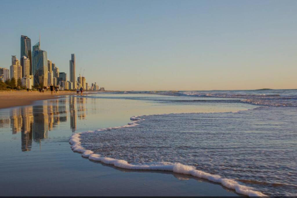 Broadbeach Business Or Leisure Голд-Кост Экстерьер фото